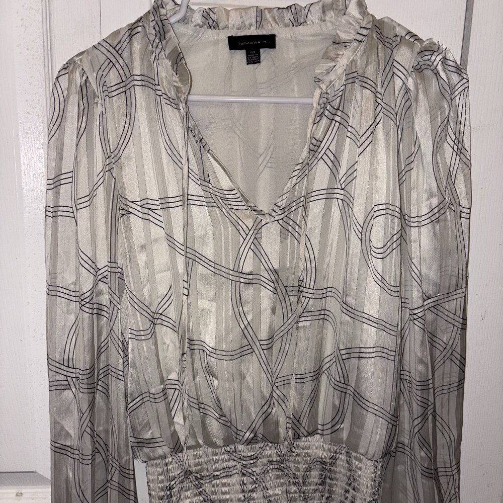 Patterned blouse